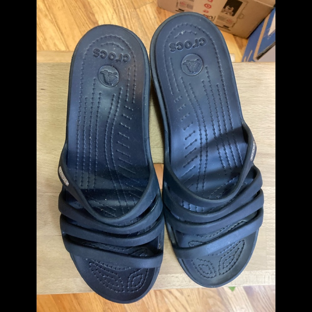 Last Chance Donating Next Week!!Crocs Sandals